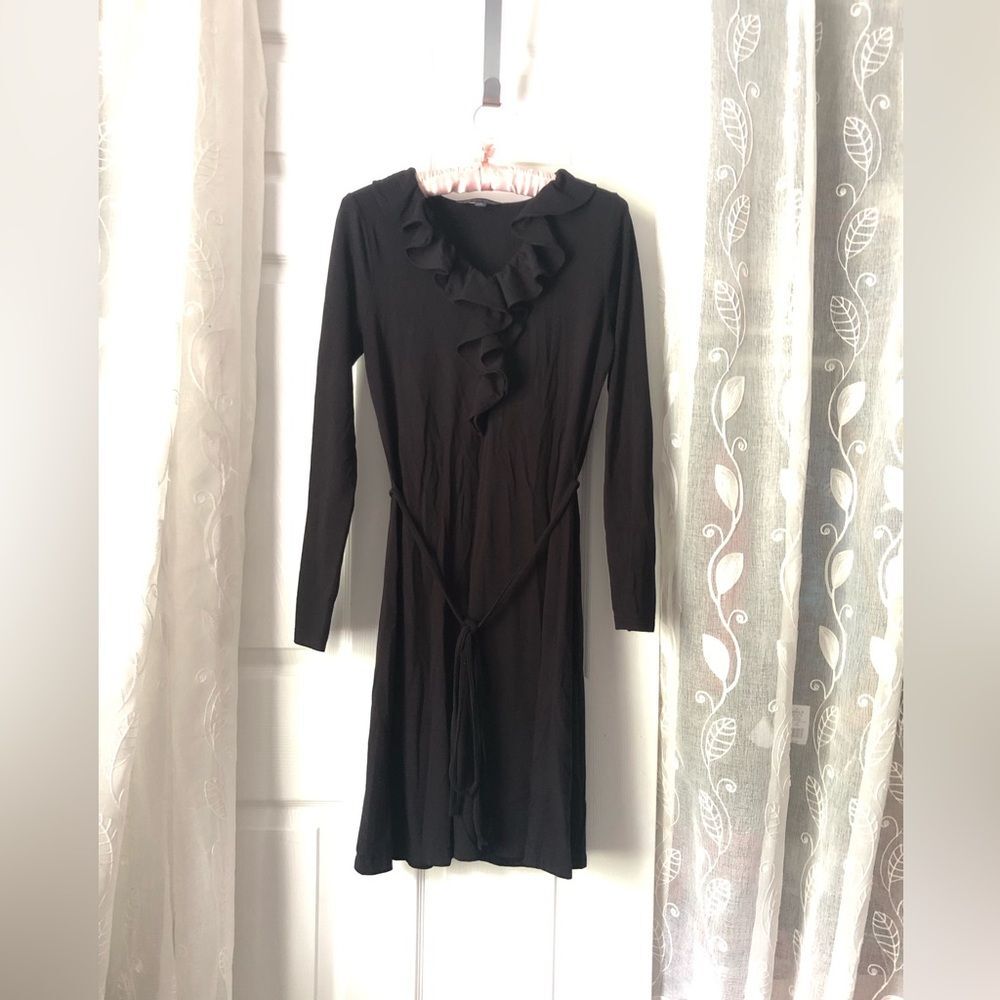 Brooks brothers 346 about knee length dress with belt, size s